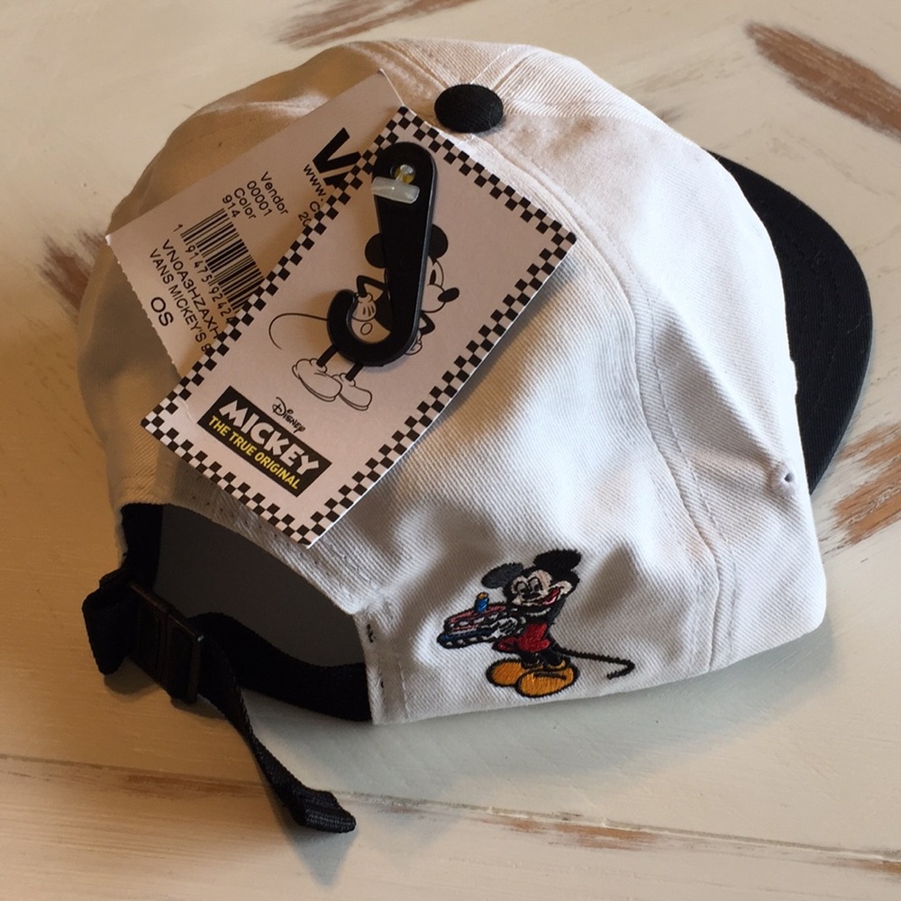 VANS X Disney Mickey Mouse 90th Birthday Strapback - Picture 2 of 5